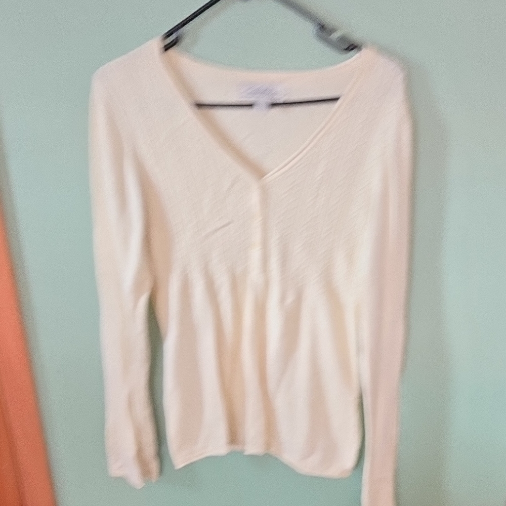 Cabela's Cream Women's Sweater - Crew Neck